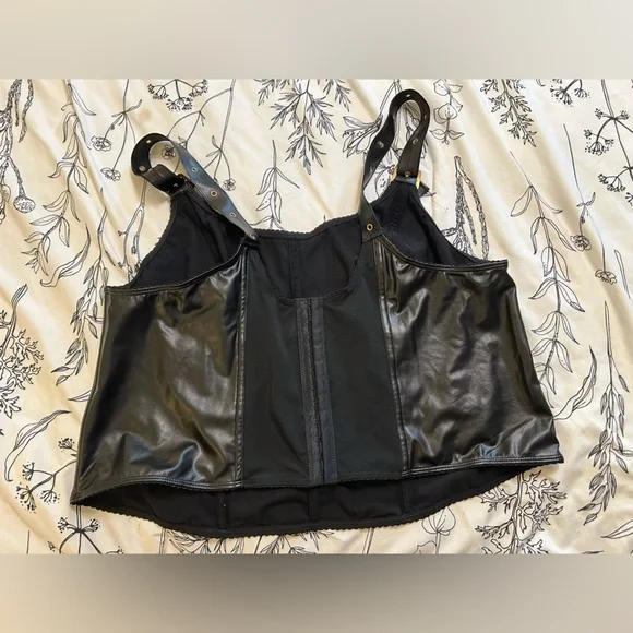 3x Torrid Bustier - Picture 2 of 4